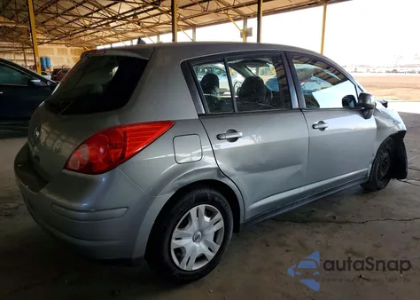 2010 Nissan Versa 1.8 S из США, поврежденный, VIN 3N1BC1CP3AL451042